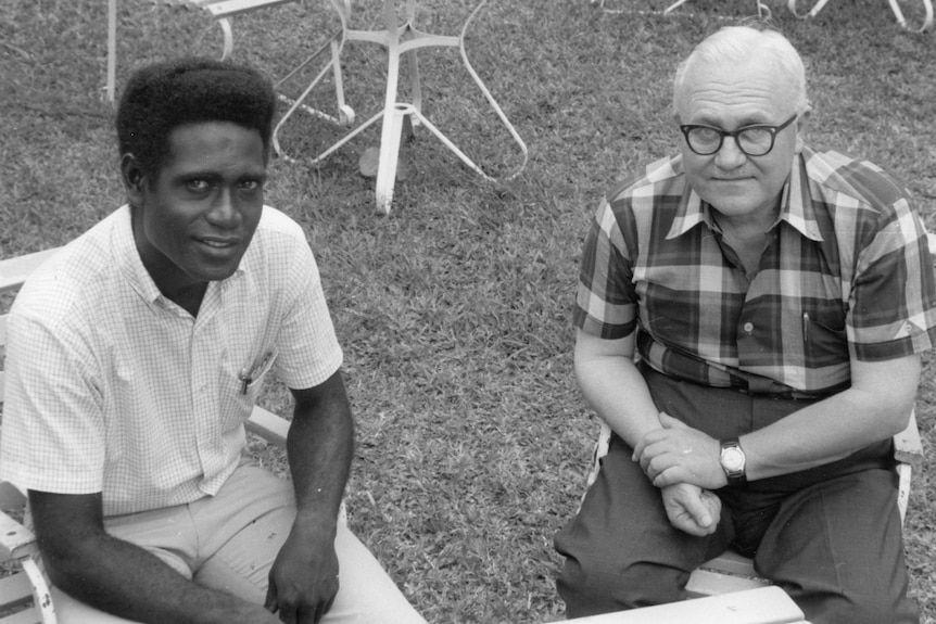 Warren Denning with a PNG cadet journalist in 1967.