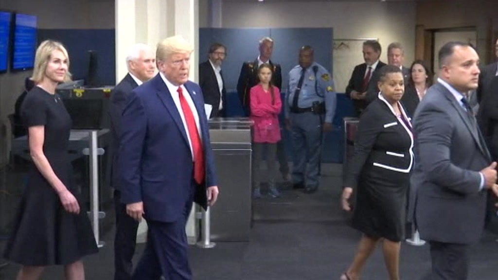 Greta Thunberg Eyes Donald Trump As He Enters The Un Summit Abc News