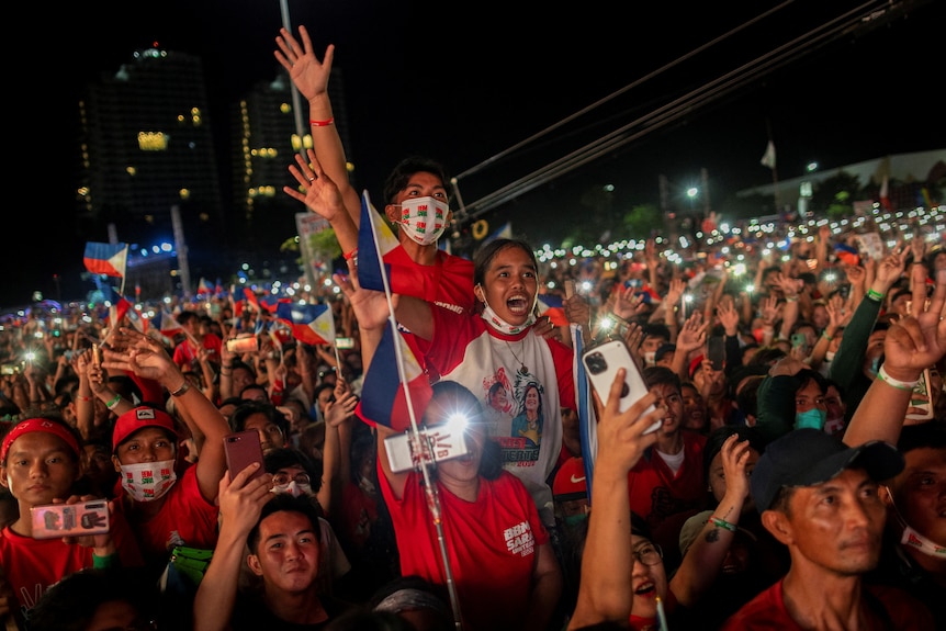 Fans of Ferdinand Bongbong Marcos in the Philippines election