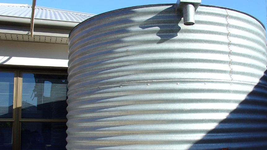 Inspecting water tanks