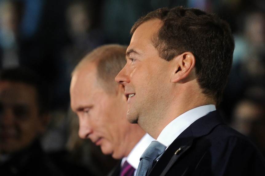 Putin, Medvedev announce succession plan