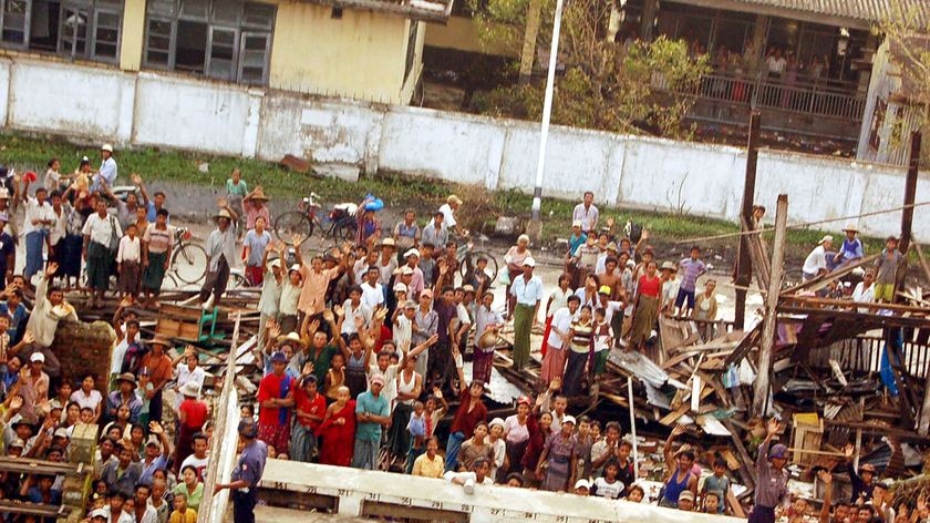 Burma cyclone death toll 22,000 and rising.