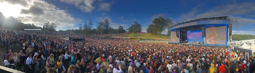 The massive Jungle Giants crowd at the Amphitheatre on Day 2 of Splendour In The Grass, Sat 23 July