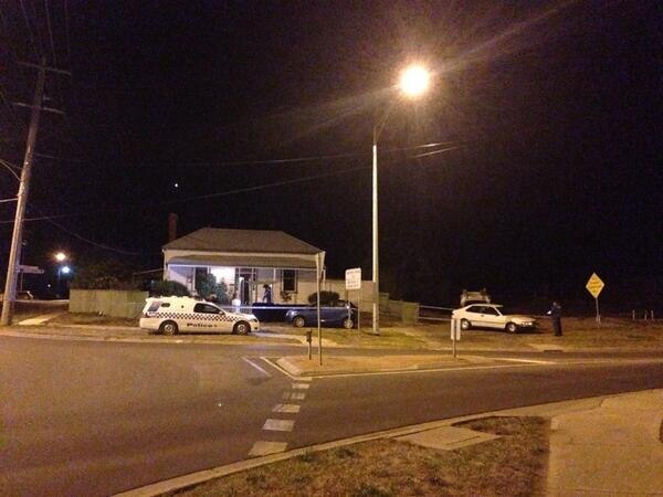 Police investigate the death of a man in central Victoria - ABC News