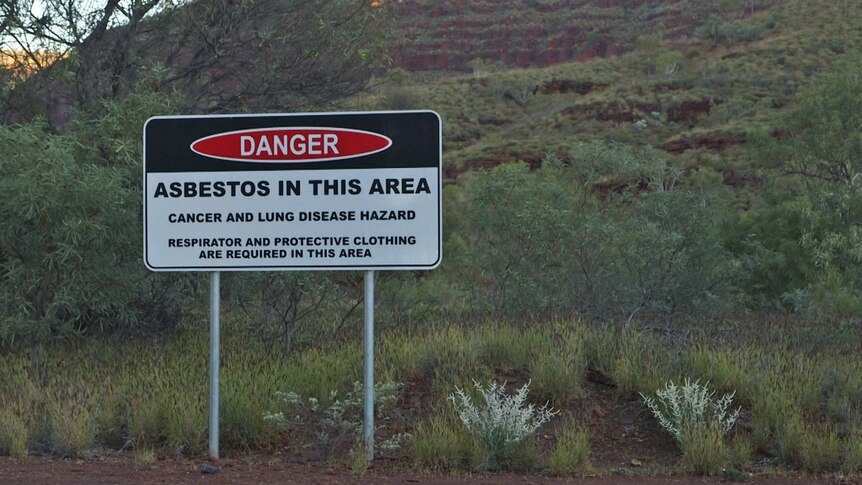 A sign near Wittenoom Gorge warns of asbestos in the area.