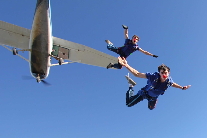 Wyong Council is standing by its decision to impose a massive increase in skydiving fees at Warnervale Airport.