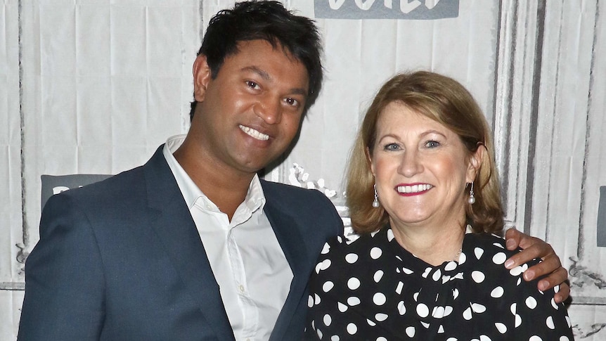picture of Sue and Saroo Brierley