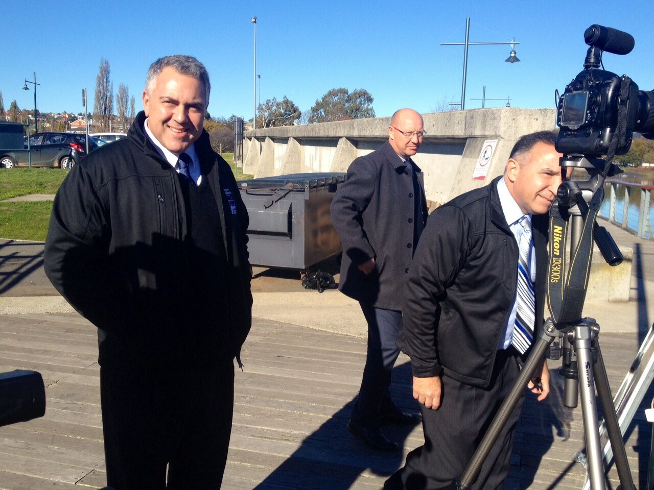 Federal Treasurer Joe Hockey calls off Tasmanian media event after ...