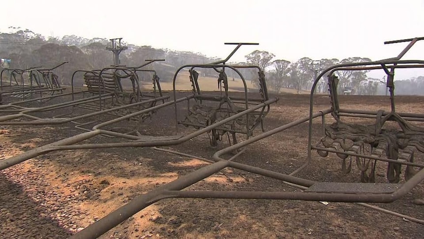Chairlift destroyed by fire