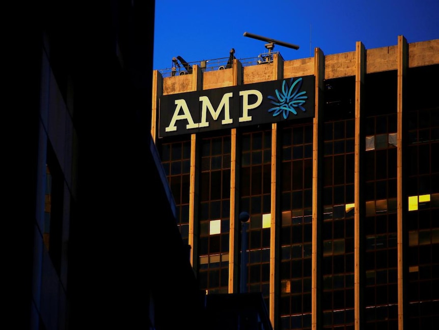 The logo of AMP Ltd, Australia's biggest retail wealth manager, adorns their head office located in central Sydney, Australia, May 5, 2017. REUTERS/David Gray/File Photo