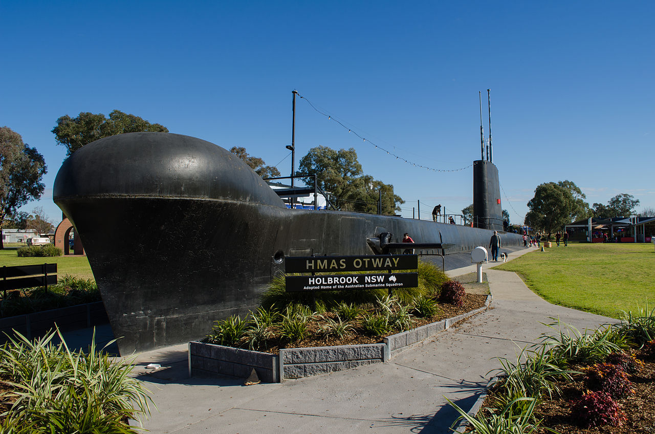 How a decommissioned submarine helped save its sister ship.