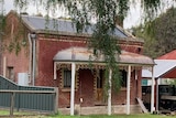 Historic red brick cottage in Bendigo 