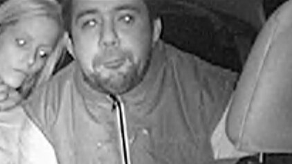 Police are searching for a man and woman over the assault of a taxi driver in Melbourne.