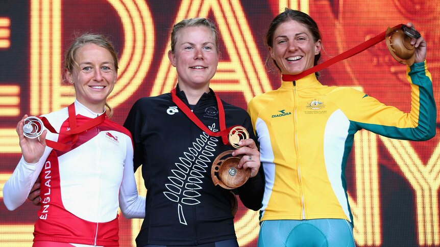 Emma Pooley (L), Linda Villumsen (C) and Australia's Katrin Garfoot after the women's time-trial.