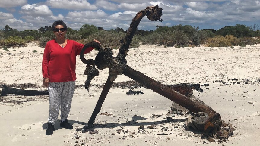Mysterious anchor discovered on Yorke Peninsula beach - ABC listen