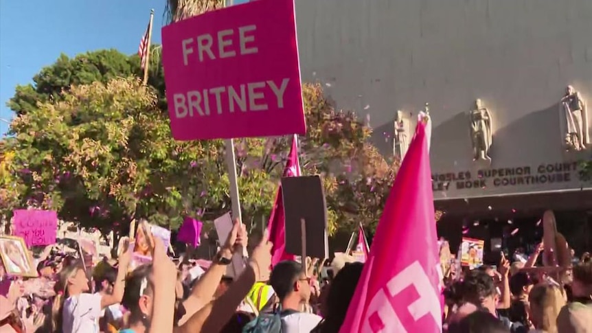 Britney Spears wins freedom as conservatorship ended after 13 years - ABC News