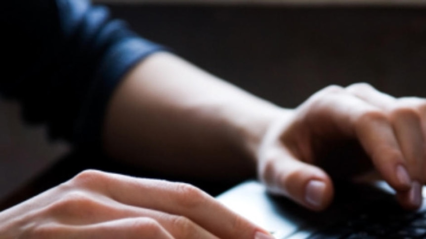 Female hands typing on keyboard (Thinkstock)