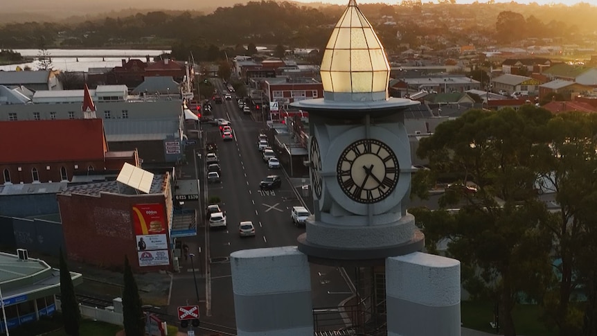 Ulverstone’s clock tower is a Tasmanian icon, but the story of the migrants who hand-built it is little-known