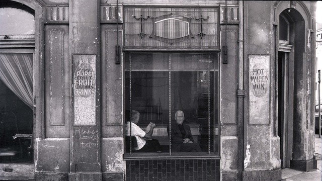 Billiard parlour, corner of Gertrude and Fitzroy Street.