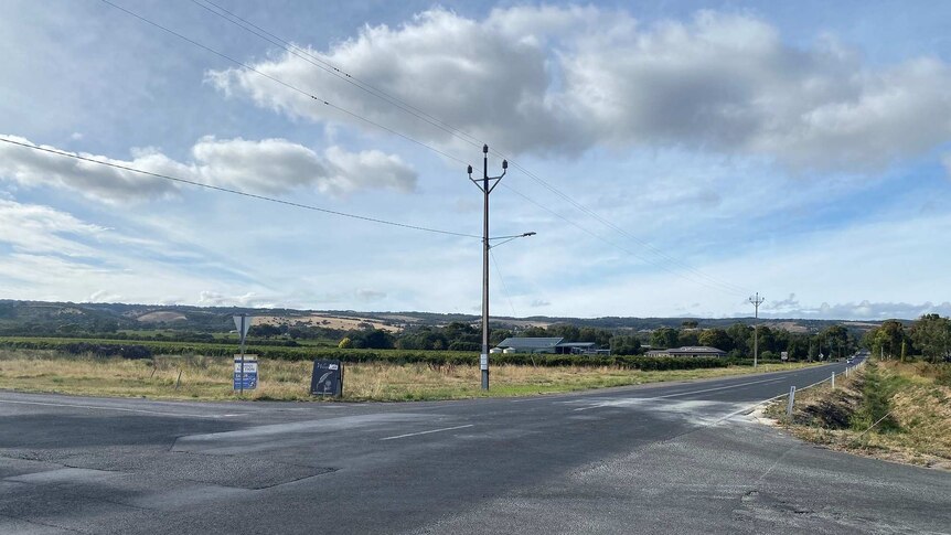 The intersection of Main Road and Malpas Road at McLaren Vale.