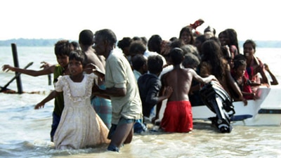 A Sri Lankan army picture showing civilians fleeing the war zone (AFP: Sri Lankan Army)