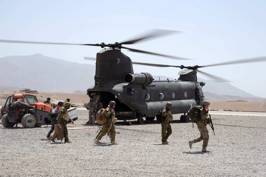 Chinook helicopter at Tarin Kot air field