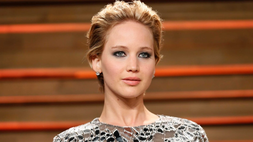 Jennifer Lawrence Celebrity Porn - Apple says photos of nude celebrities including Jennifer Lawrence hacked in  'targeted attack', no breach of iCloud or iPhone systems - ABC News