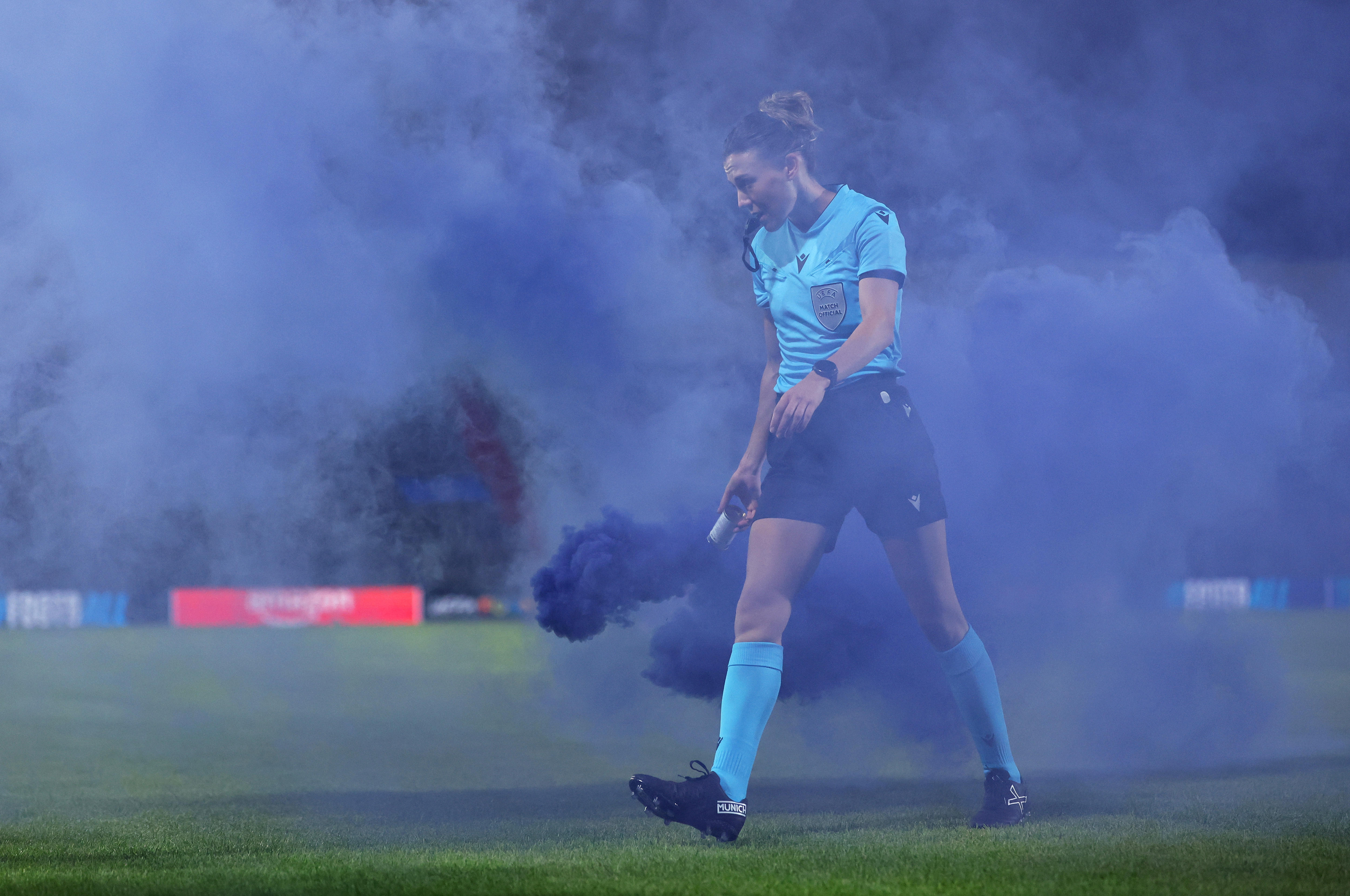 Mary Fowler's Man City score controversial goal with flare burning on pitch