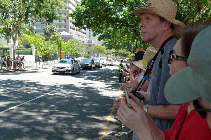 G20 onlookers