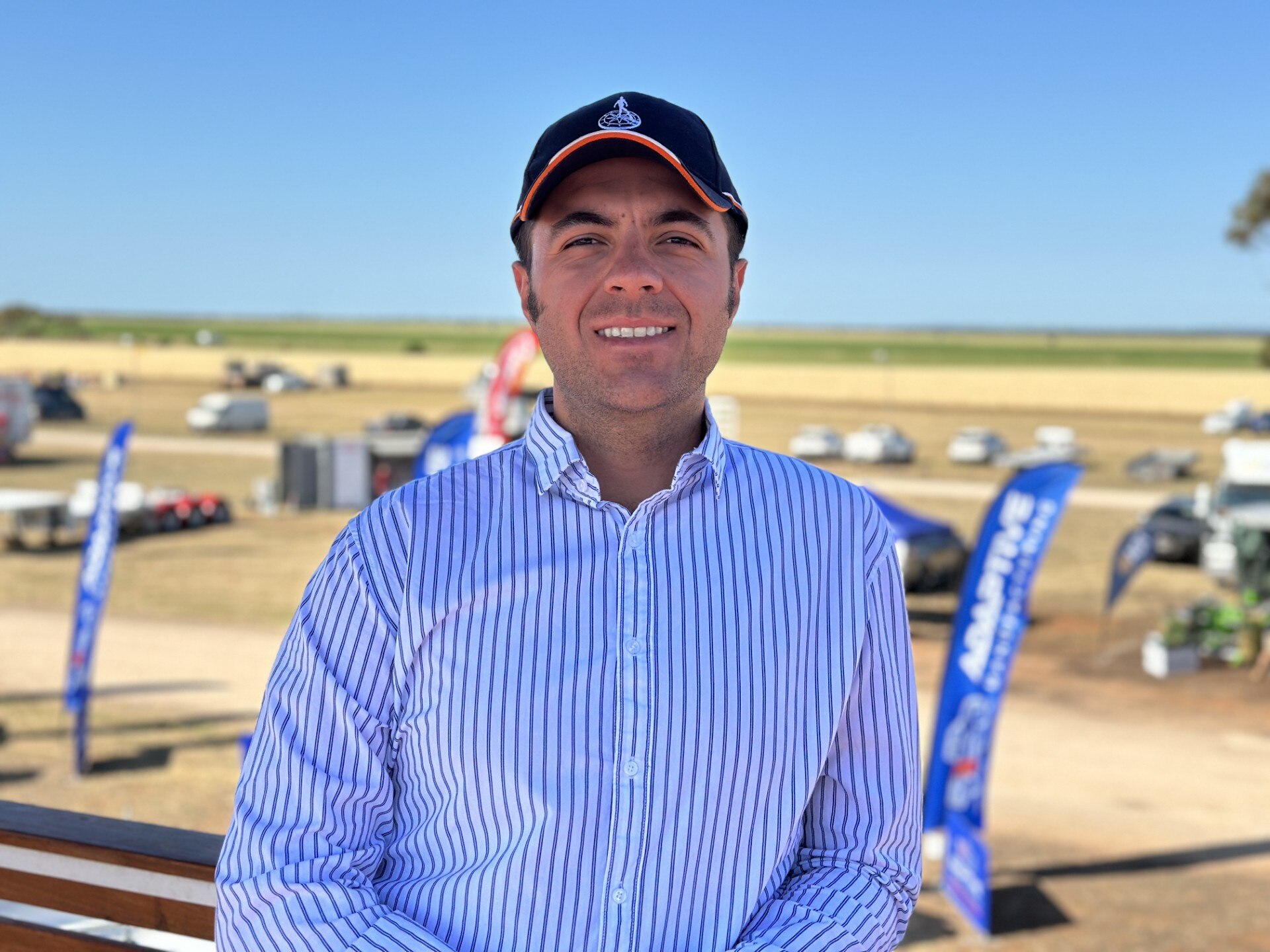 Headshot of RaboResearch grains and oilseeds analyst Vitor Pistoia.