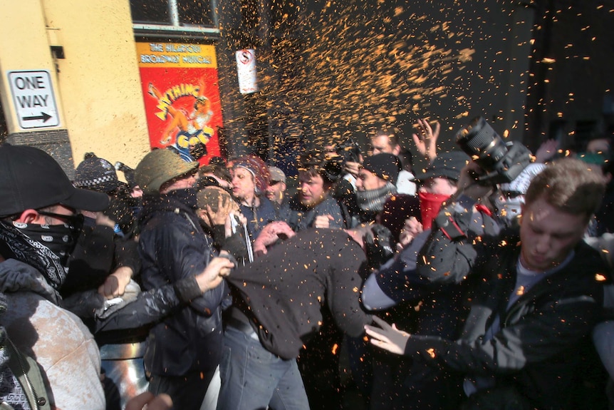 Police use pepper spray in Melbourne protests