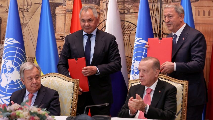 UN, Ukraine, Russia, Turkey sign grain agreement