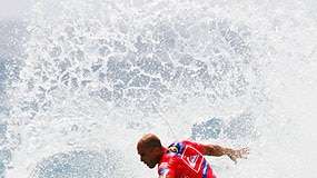 Kelly Slater came close to being knocked off by Aussie Daniel Ross at Teahupoo (file photo, Getty Images).
