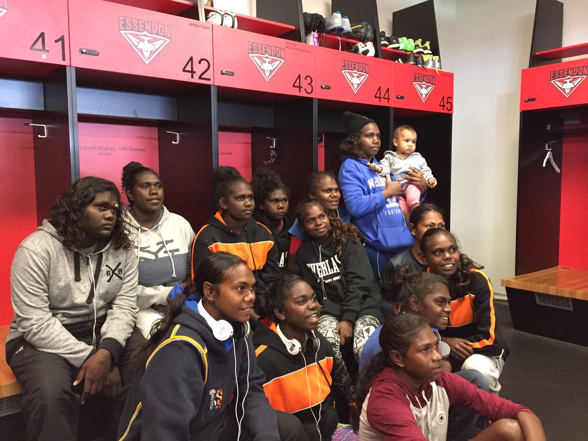 Tiwi Islands Girls Get Footy Inspiration On Trip Of A Lifetime To Melbourne Abc News