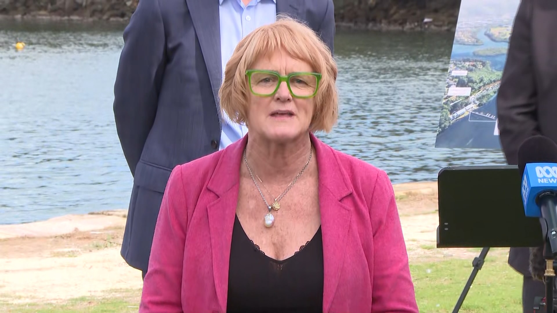 Labor MP questions social media value after alleged online threats