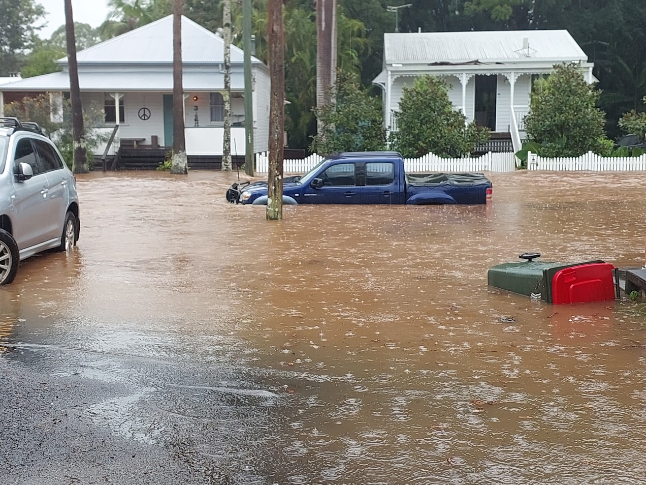 Three people rescued and 20 vehicles damaged in Northern Rivers floods