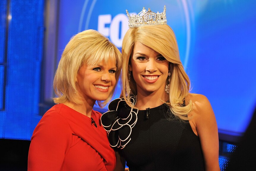Fox and Friends co-anchor Gretchen Carlson smiles with a former Miss America.