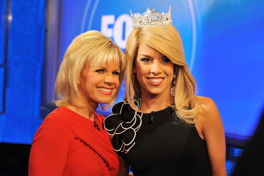 Fox and Friends co-anchor Gretchen Carlson smiles with a former Miss America.