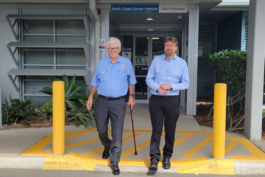 Nev Hillenberg and Matthew Hoffman at the entrance of the Mid North Coast Cancer Institute