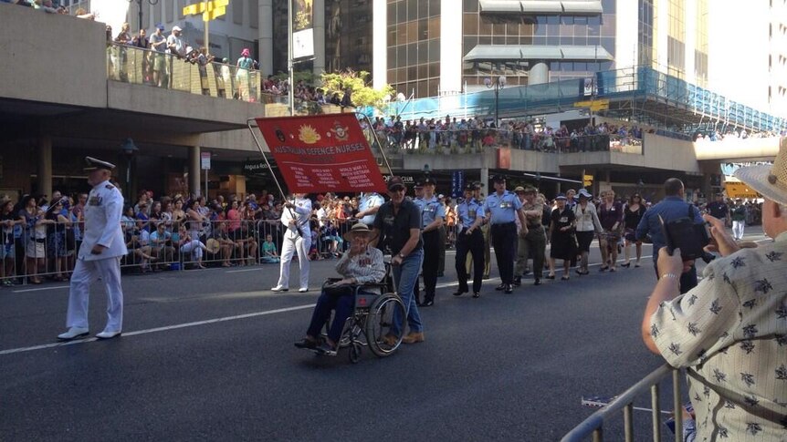 A 96-year-old veteran nurse leads Australian defence nurses in Anzac Day parade in Brisbane's CBD on April 25, 2014