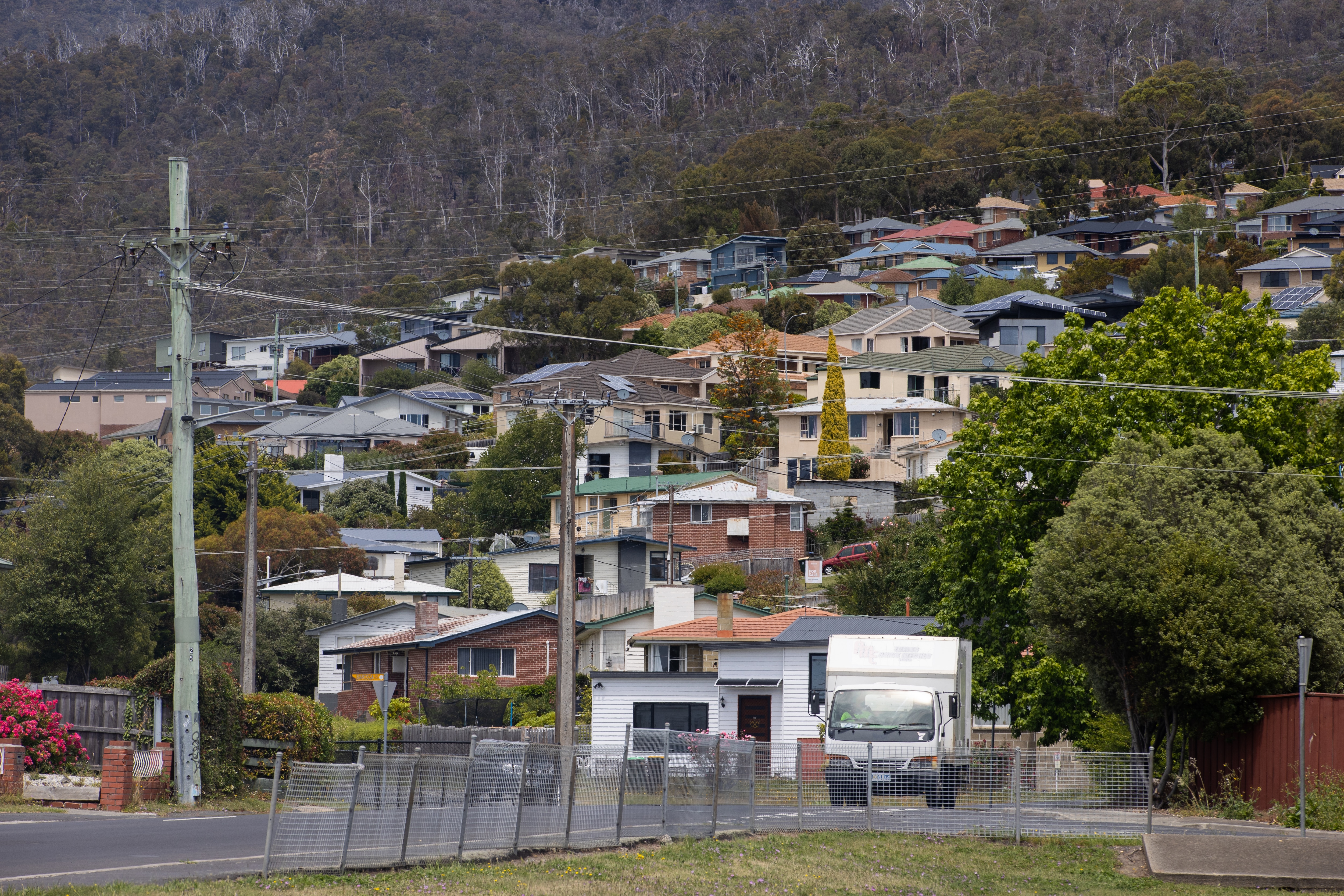 Una hilera de casas.
