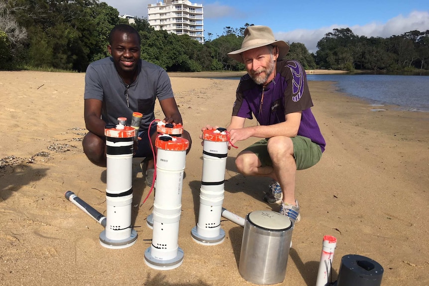 QUT researchers at field trial of "drifters"