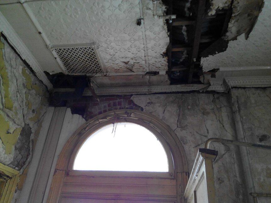 Decay at Flinders Street Station