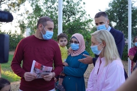 Syrian refugee Rateb Alkhalil, wife Ikhlas and their family meet Labor leader Peter Malinauskas.