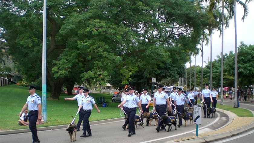 Townsville Anzac Day march 2010 RAAF and dogs