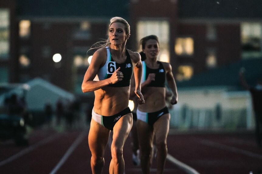 A female runner at night time