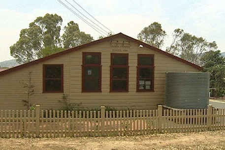 The Assembly's Education Committee found there was no justification to close Tharwa school.