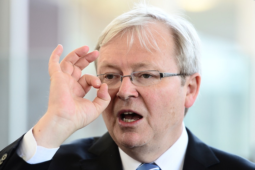 Kevin Rudd gestures during a press conference at the Princess Alexandra Hospital in Brisbane on September 28, 2012.