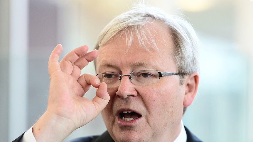 Kevin Rudd gestures during a press conference at the Princess Alexandra Hospital in Brisbane on September 28, 2012.