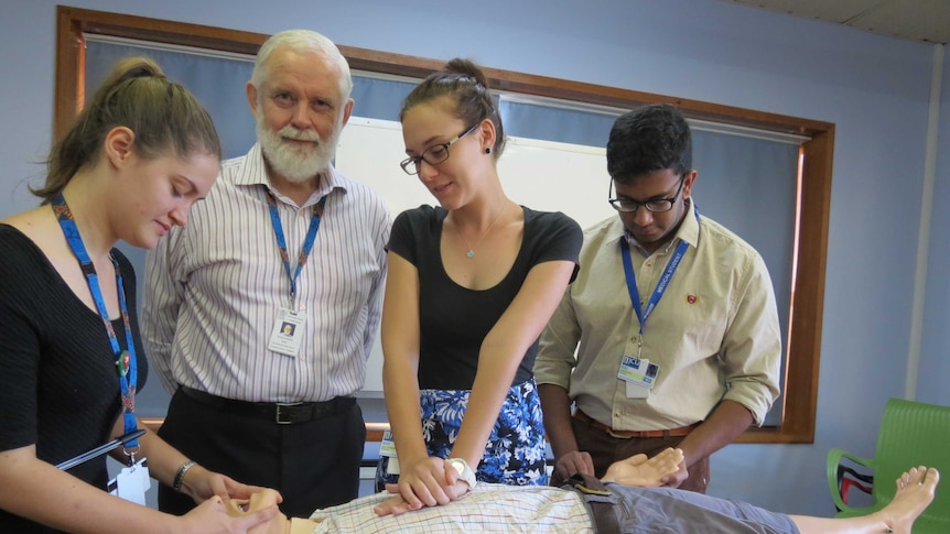 Dr David Rimmer oversees James Cook University medical students.